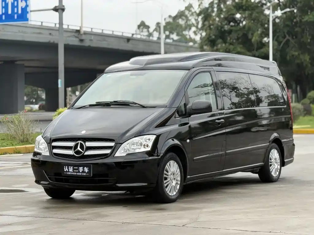 Купить Mercedes-Benz Vito