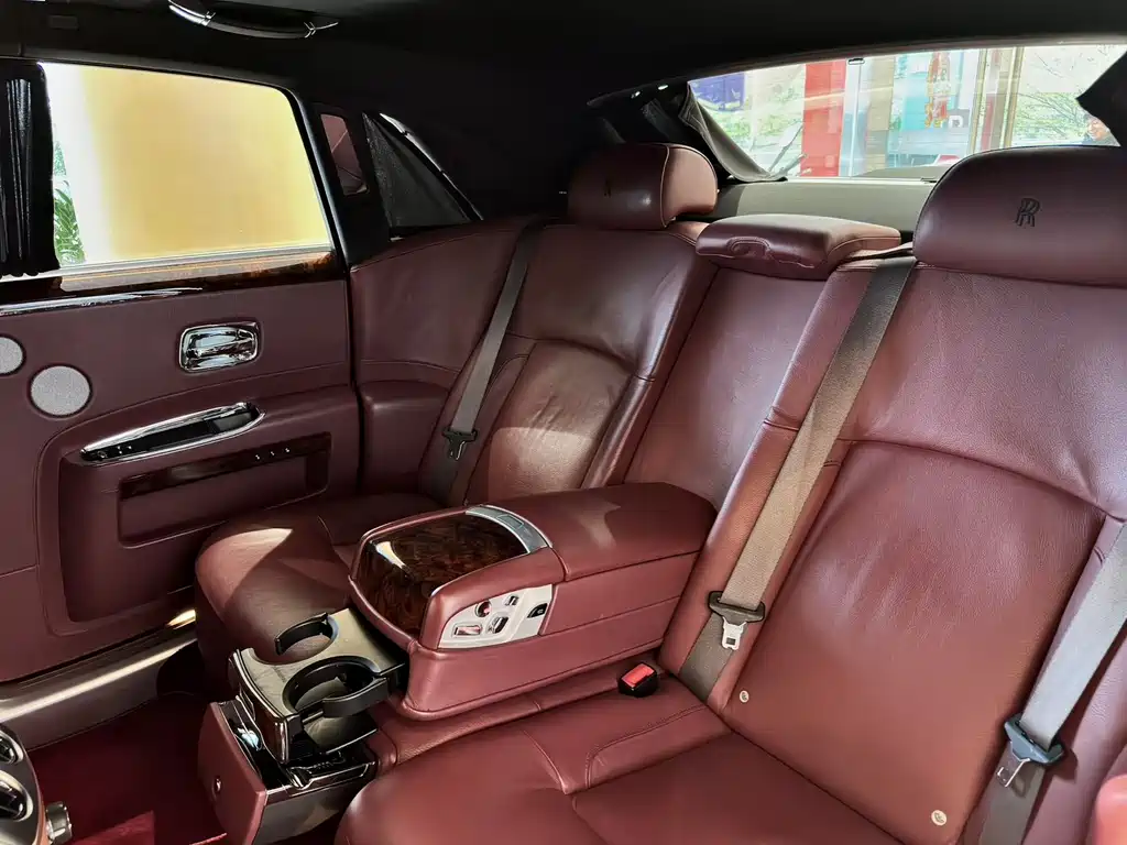 Rolls-Royce Ghost 2013 6.6T