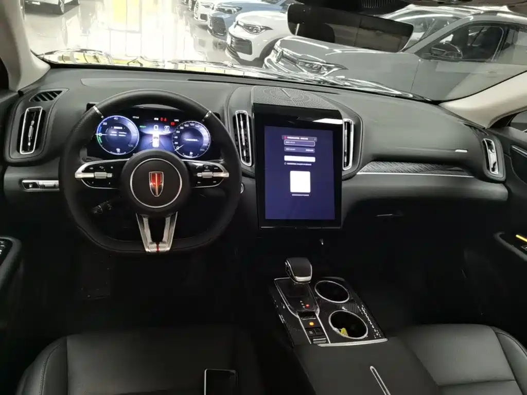 Hongqi Hongqi HS3 PHEV — миниатюра 10