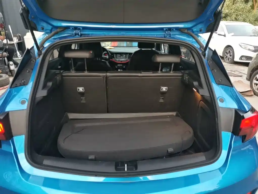Buick Verano — миниатюра 18