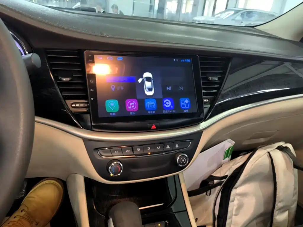 Buick Verano — миниатюра 13