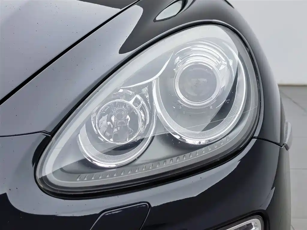 Porsche Cayenne 2011 Cayenne S 4.8L