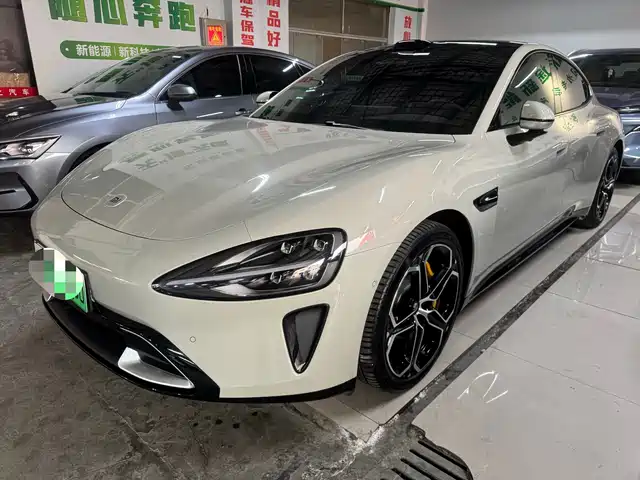 XIAOMI CAR XIAOMI SU7 2025
