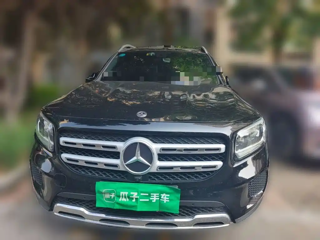 Mercedes-Benz GLB — миниатюра 23