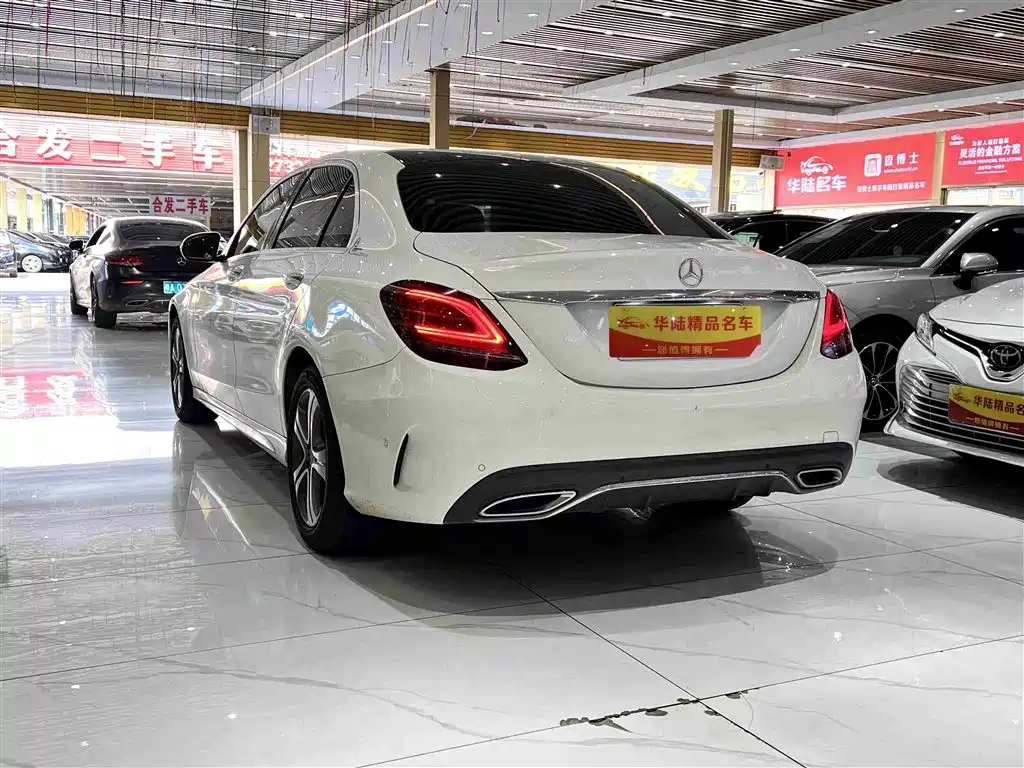 MERCEDES-BENZ C CLASS