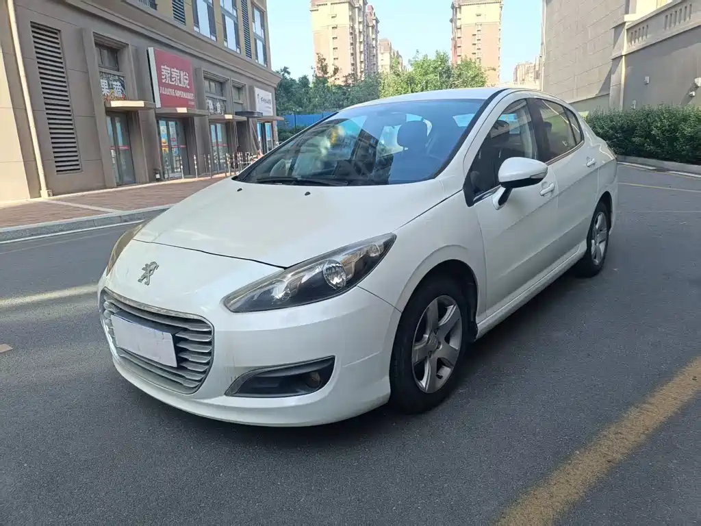 Peugeot 308 2014