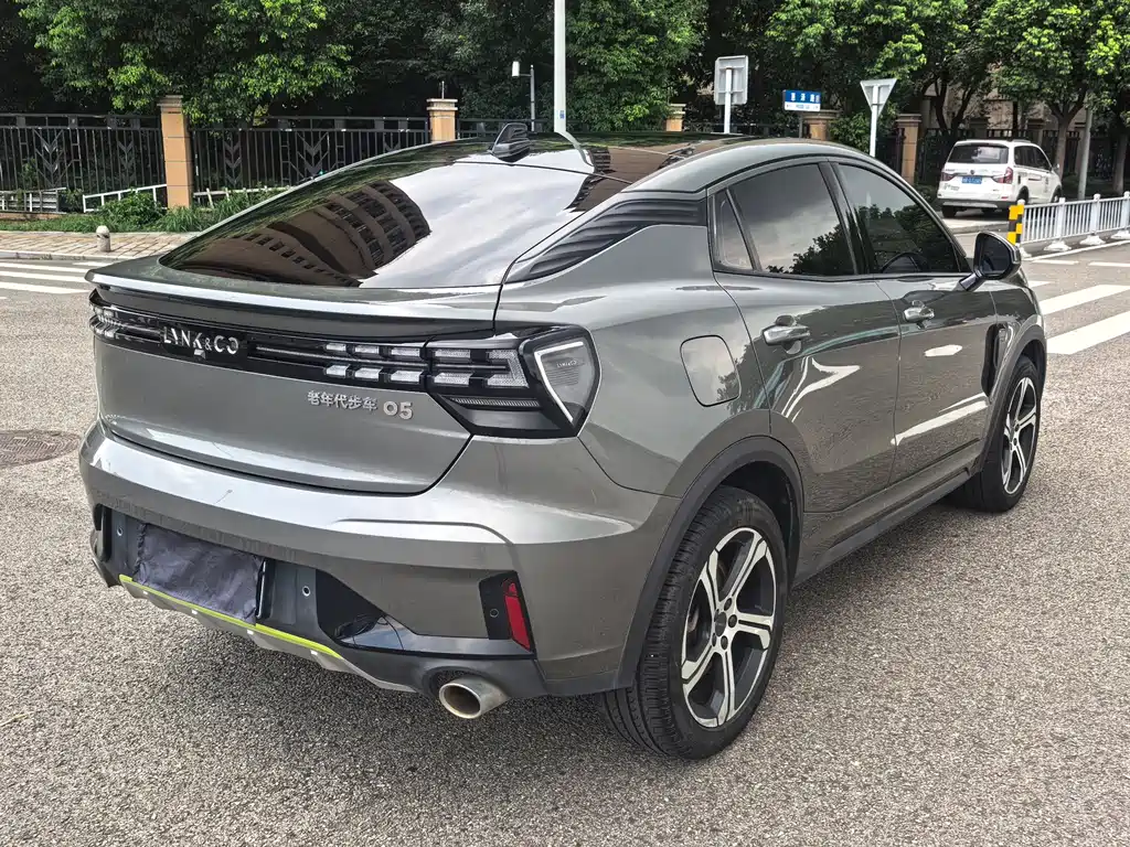 Lynk & Co 05 — миниатюра 9