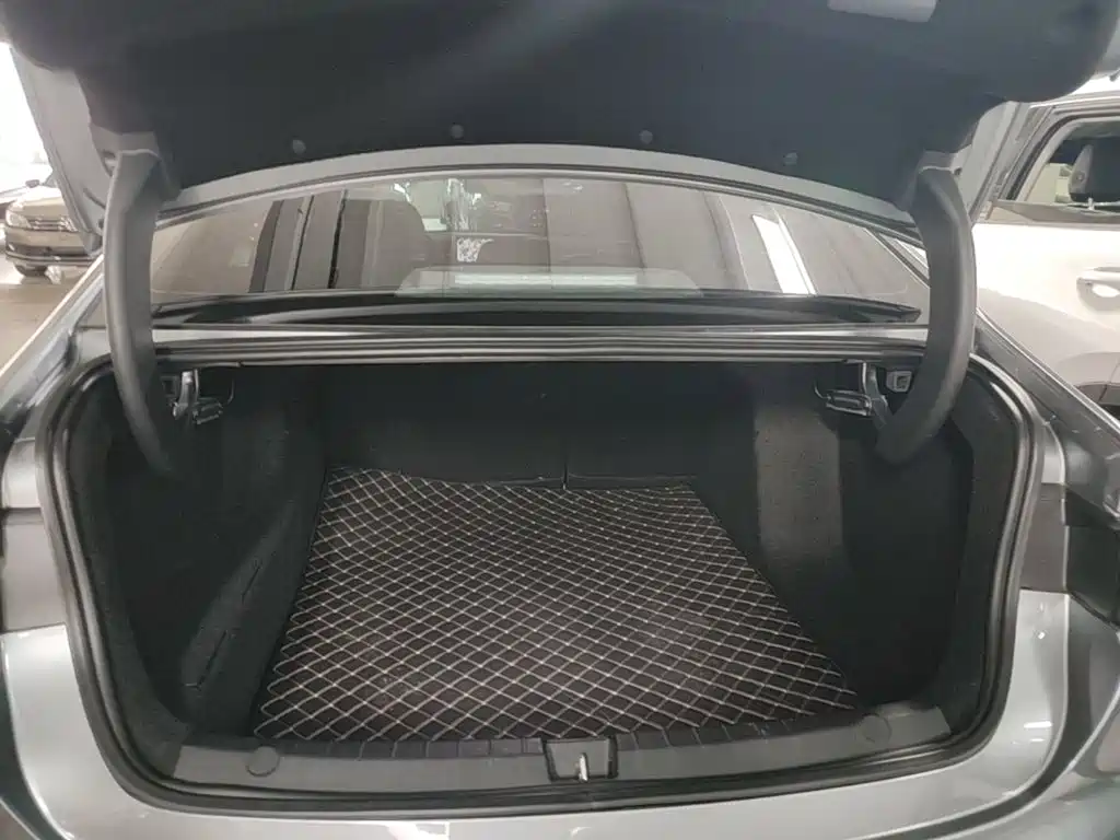 BYD Seal 05 DM-i — миниатюра 19