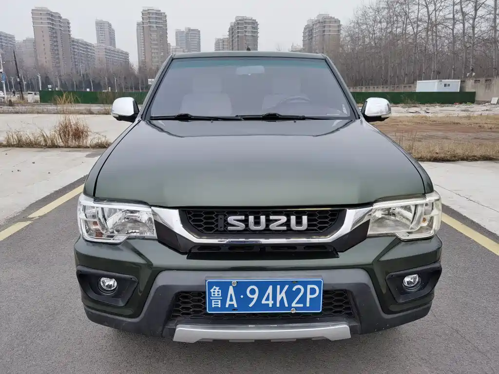 ISUZU PICKUP