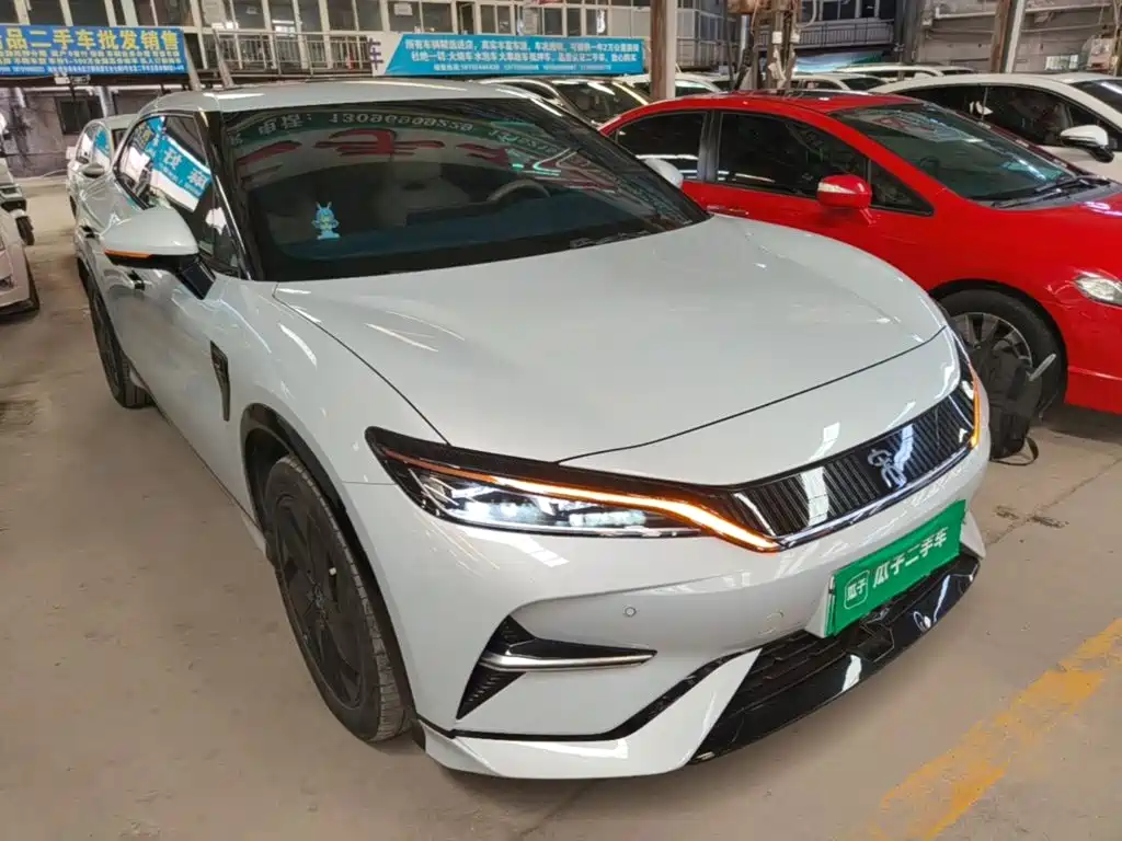 BYD L EV — миниатюра 4