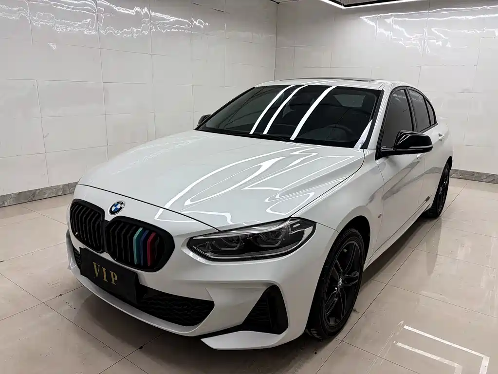BMW 1 Series 2022
