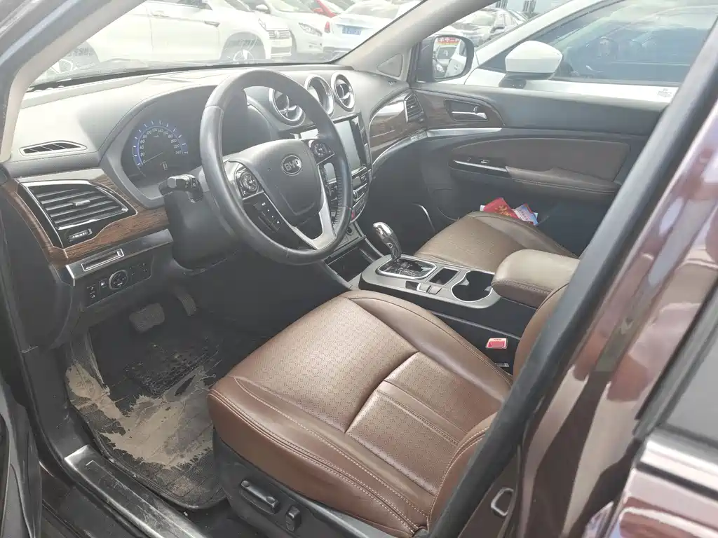BYD S7 — миниатюра 8