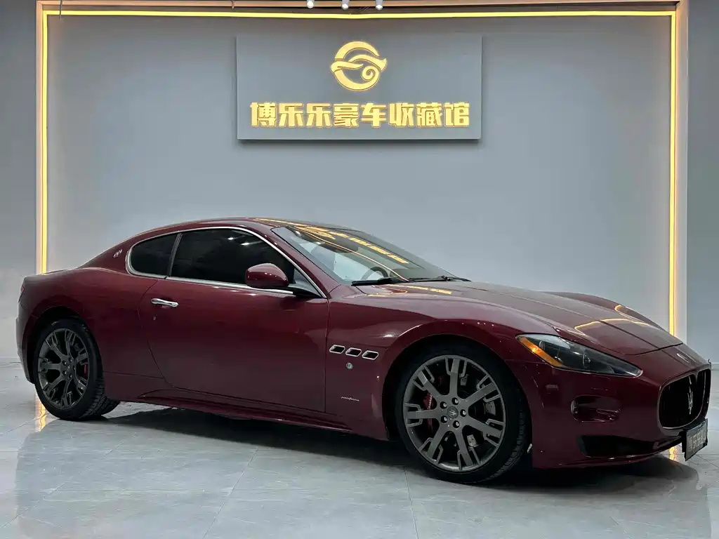 Maserati GranTurismo 2009 4.7L Sport Automatic