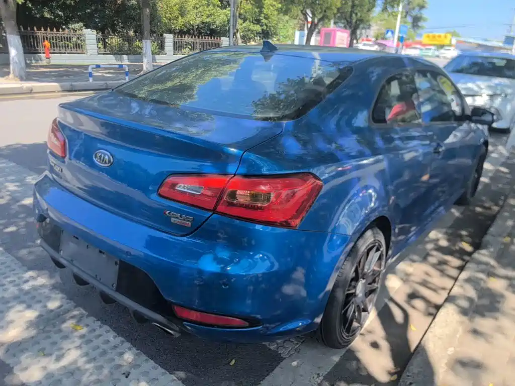 Kia Shuma — миниатюра 7