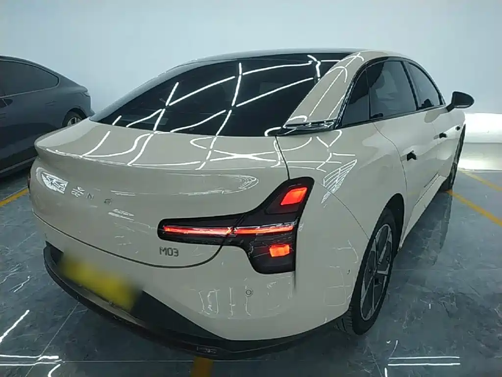 XPeng MONA M03 — миниатюра 7