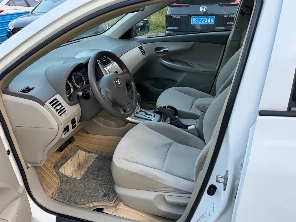 Toyota Corolla — миниатюра 7
