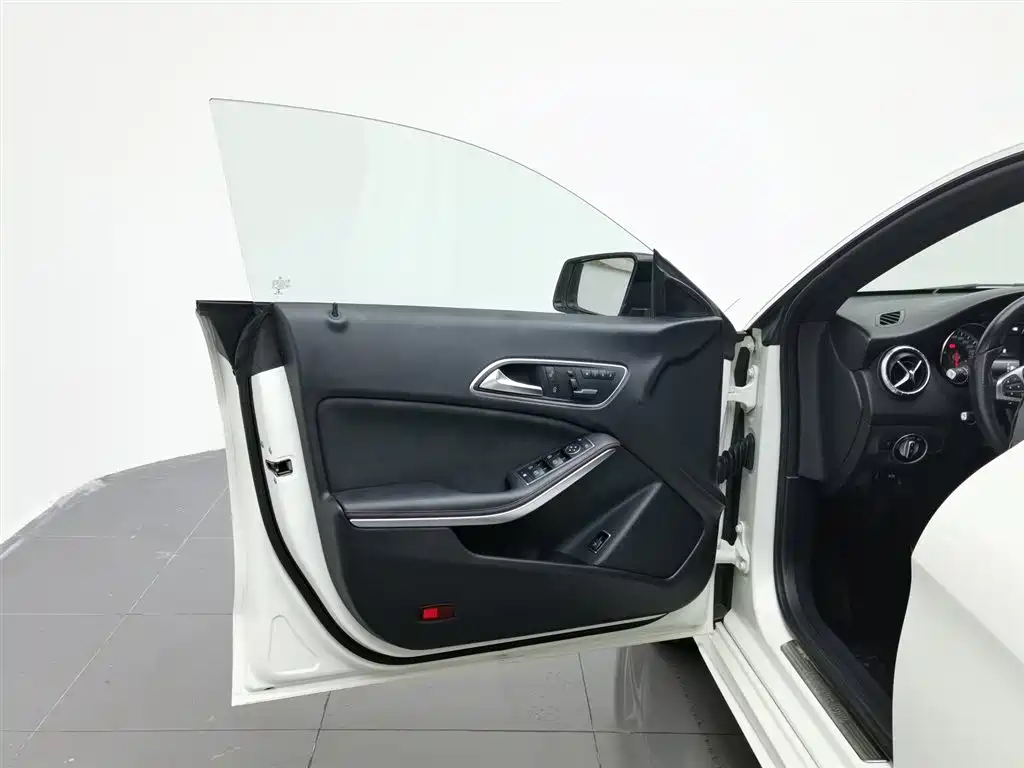 Mercedes-Benz CLA 2016 CLA 220 4MATIC