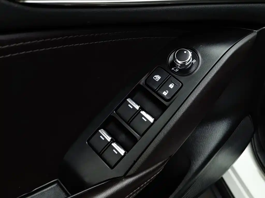Mazda CX-4 — миниатюра 9