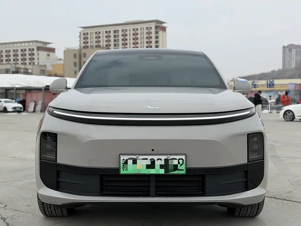 Li Auto IDEAL L6