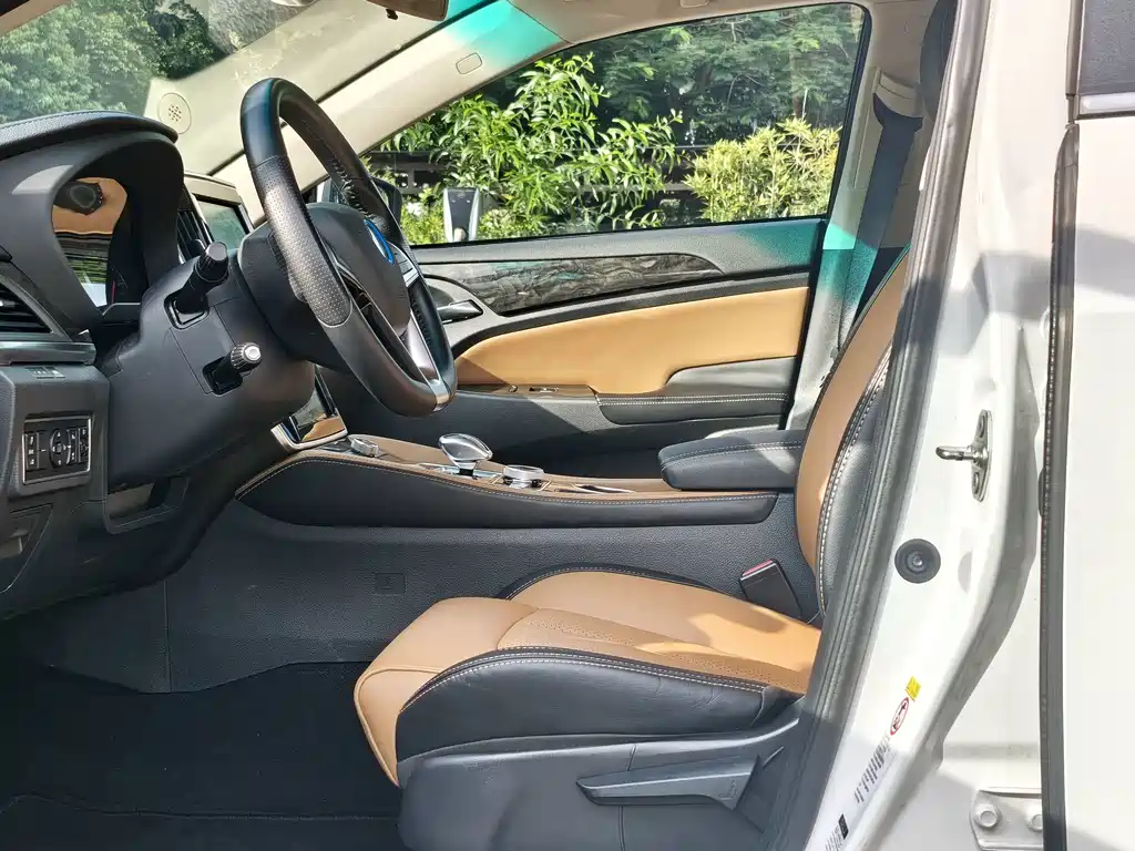 BYD Qin NEV — миниатюра 15
