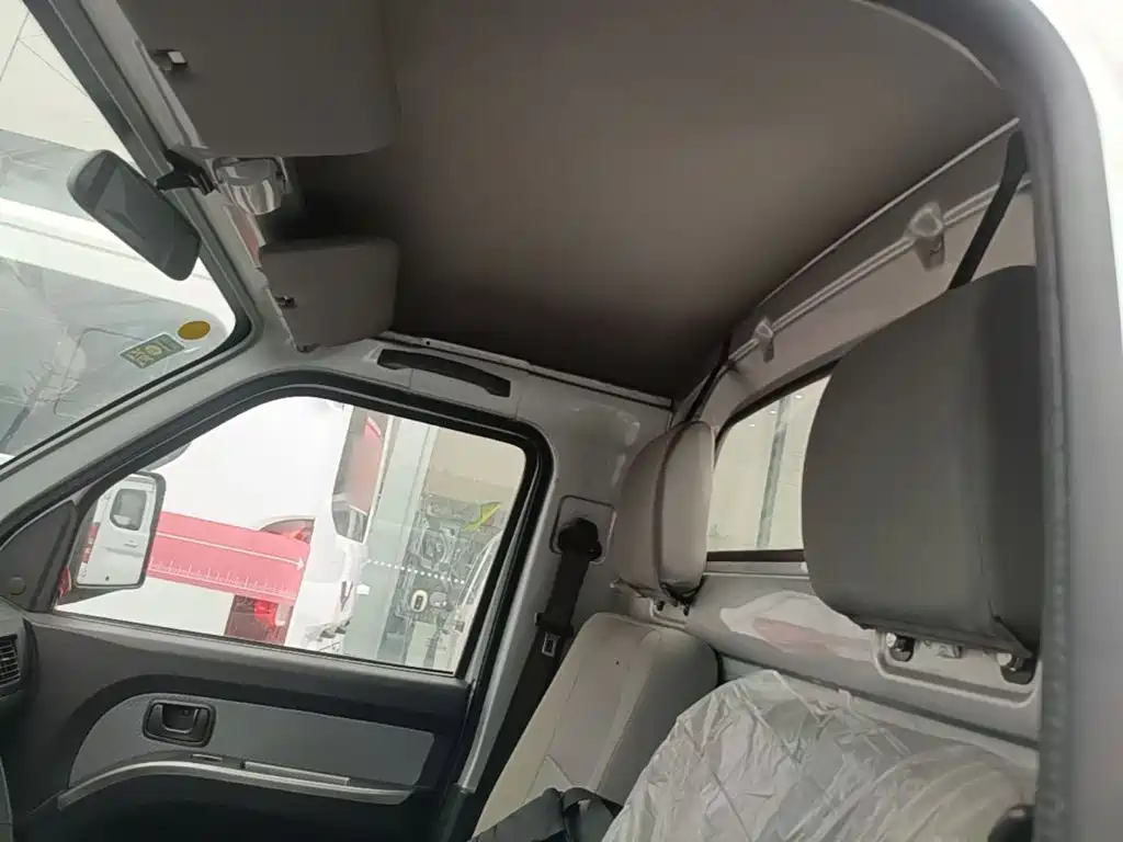 Wuling Rongguang Mini Truck — миниатюра 23