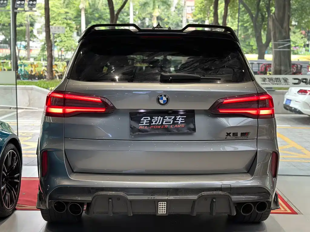 BMW X5 M