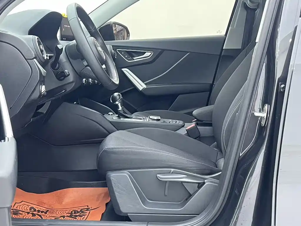 Audi Q2L — миниатюра 8