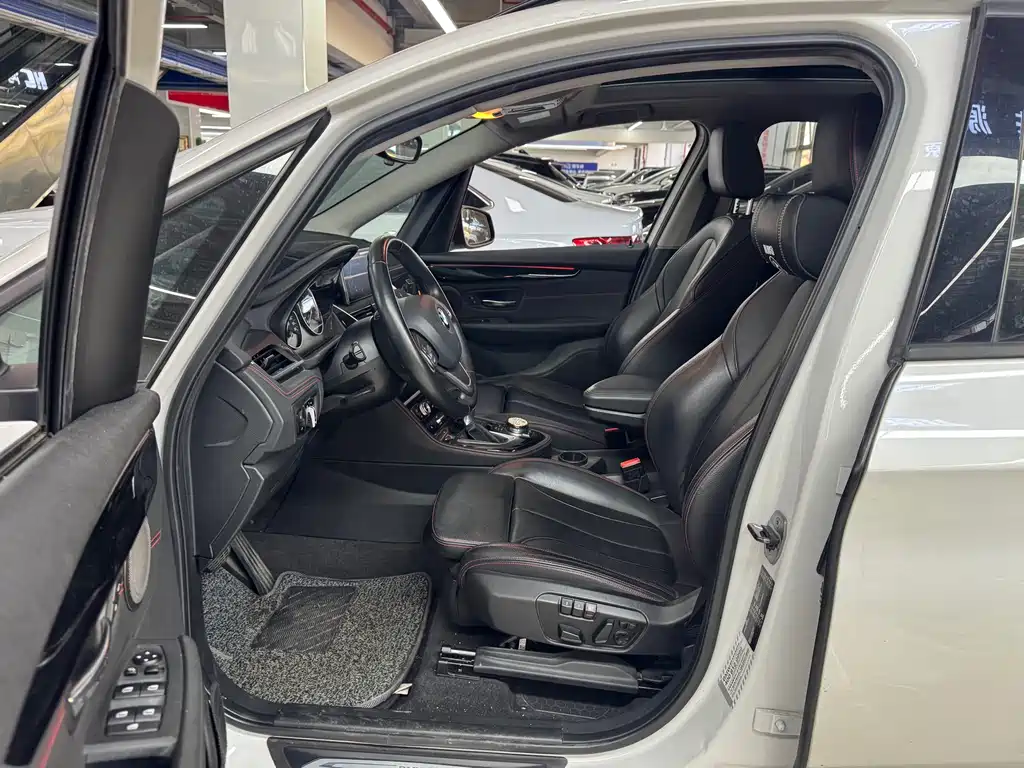 BMW 2 серии 2 2016 218i Sport