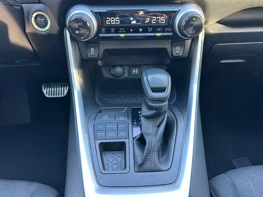 TOYOTA RAV4 RONGFANG