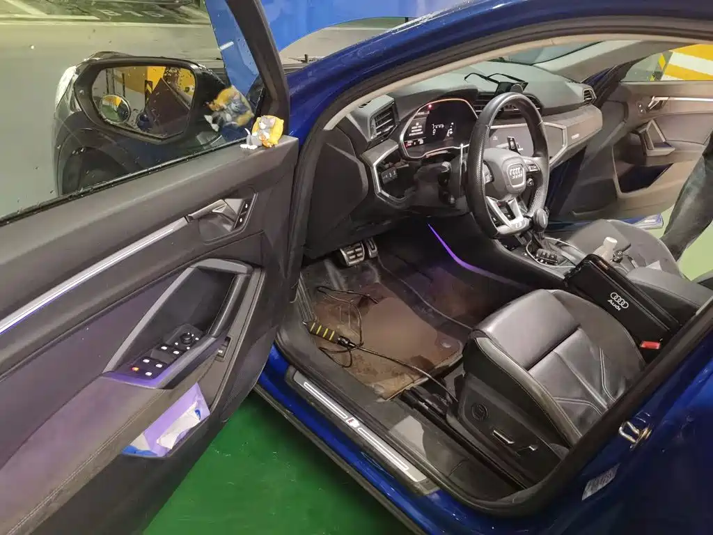 Audi Q3 Sportback — миниатюра 12