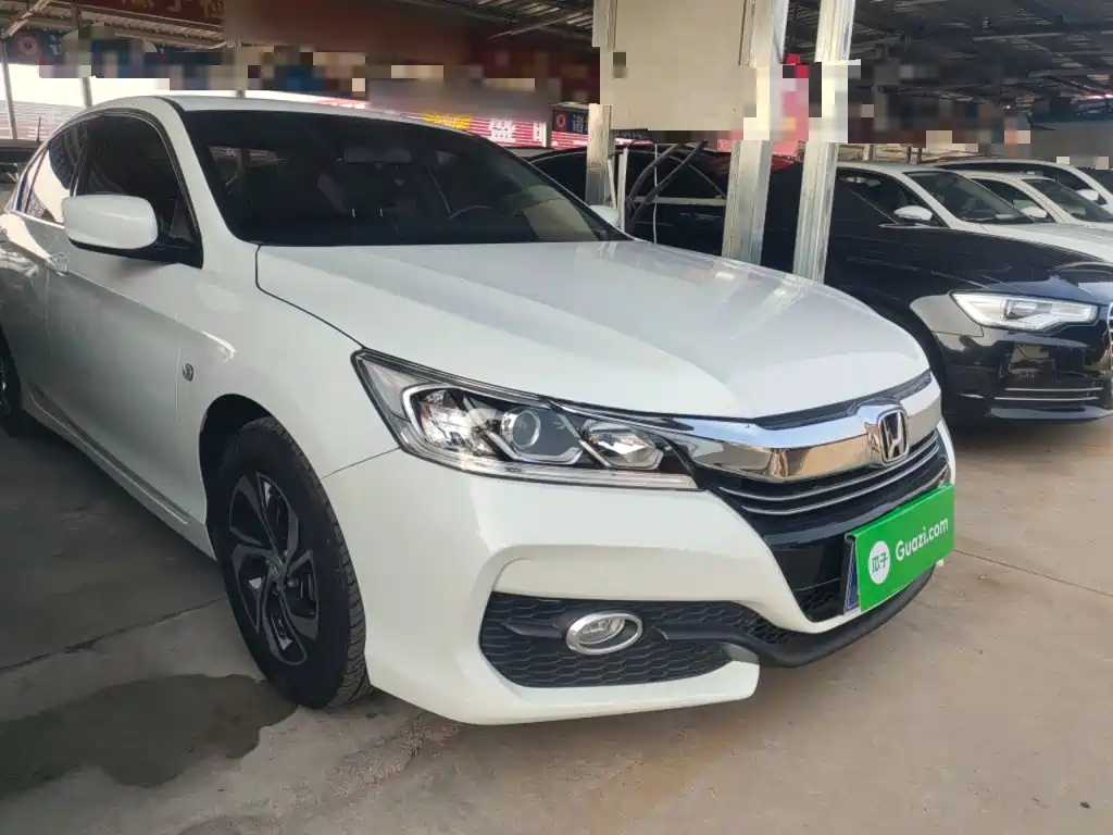 Honda Accord — миниатюра 4
