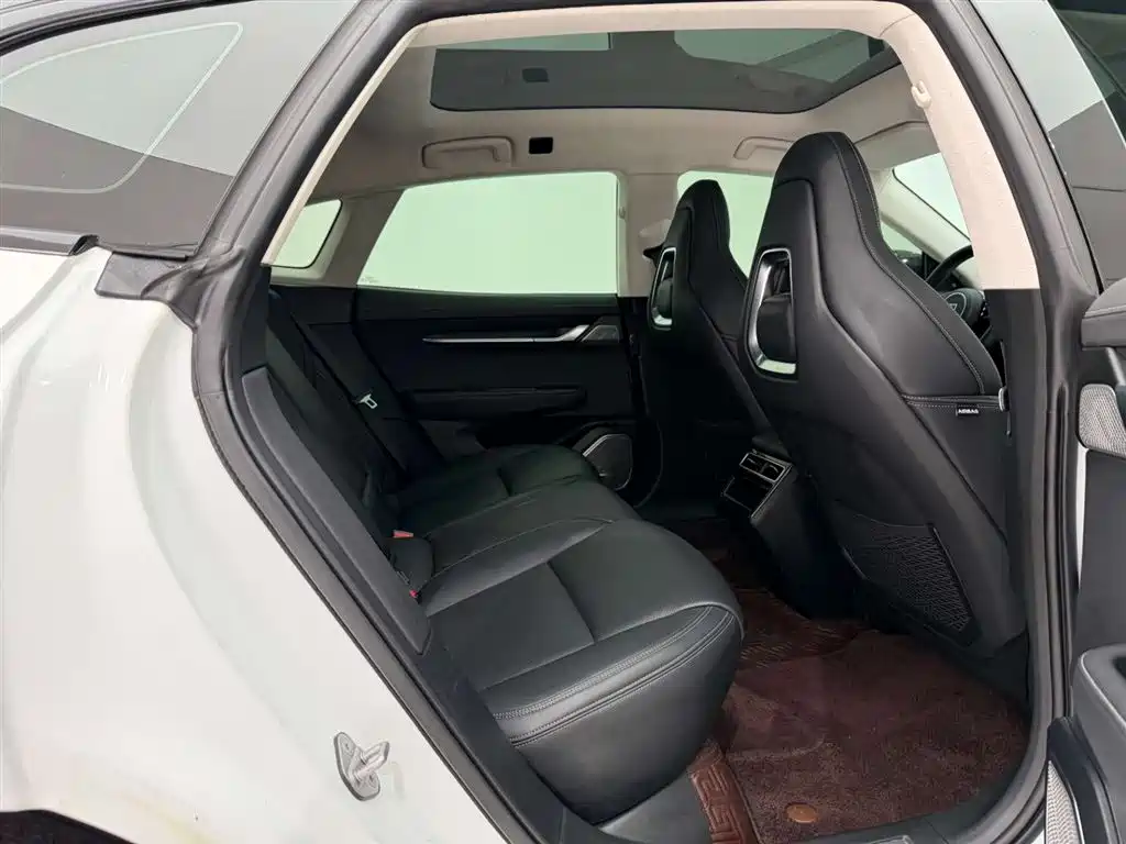 ZEEKR EXTREME KRYPTON 001