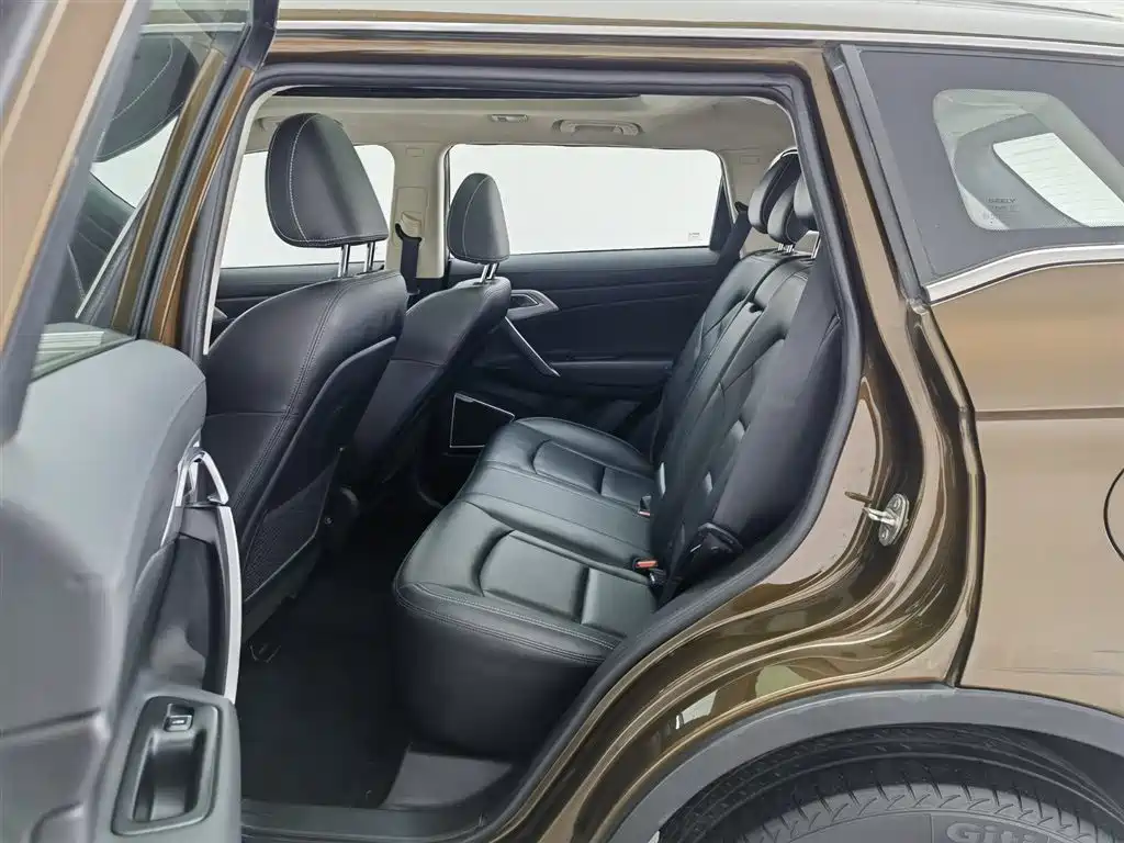 GEELY AUTOMOBILE BOYUE