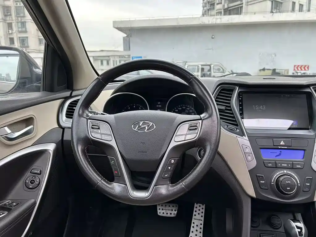 Hyundai Santa Fe 2.4L Auto 2WD Smart Type, фото 14