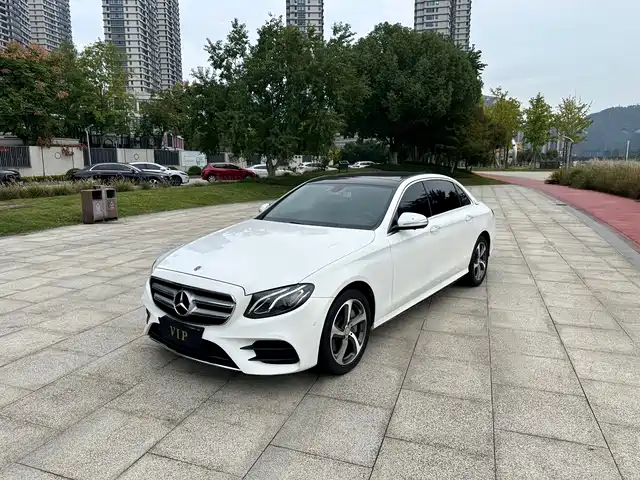 MERCEDES-BENZ E CLASS 2019