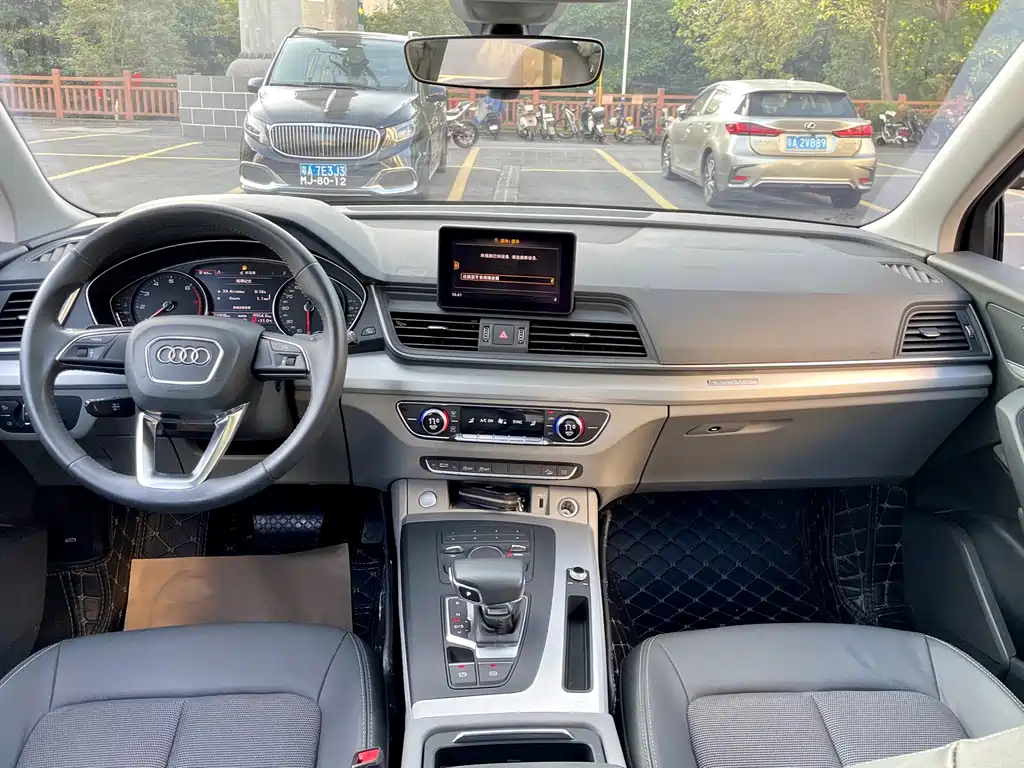 Audi Q5L — миниатюра 16