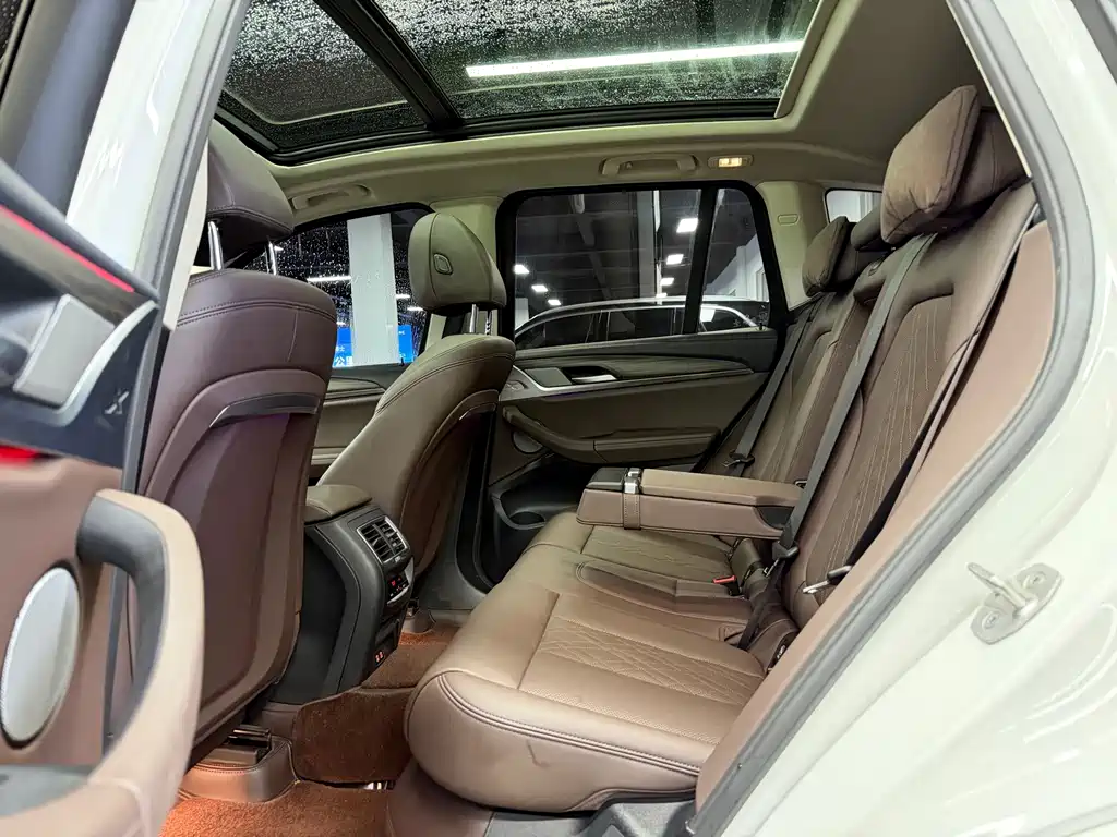 BMW X3 — миниатюра 5