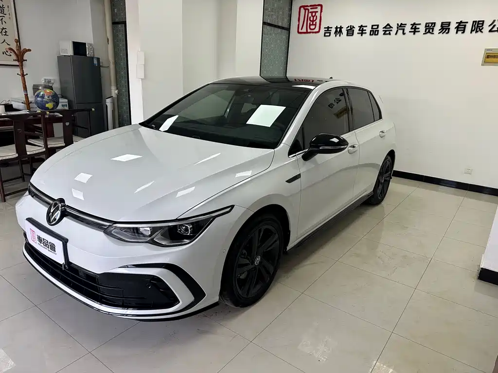 Volkswagen Golf 2022