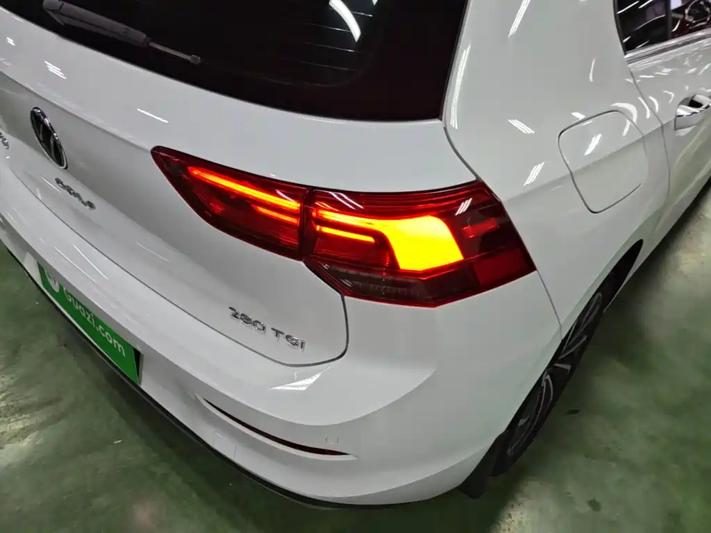Volkswagen Golf — миниатюра 8