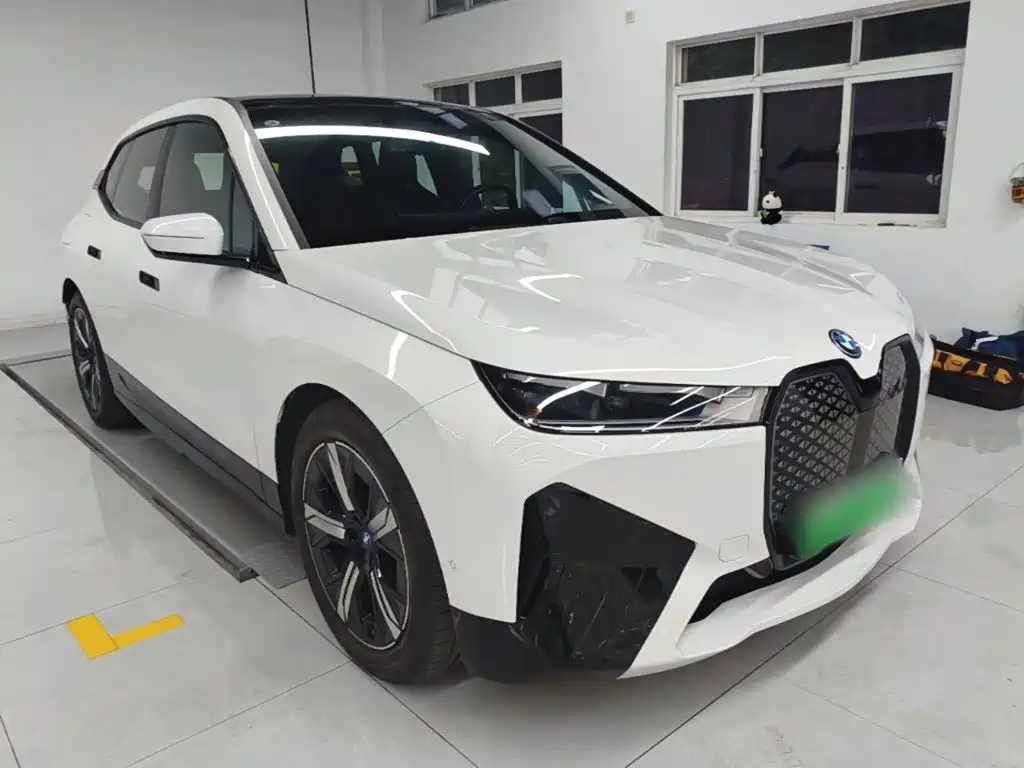 BMW iX — миниатюра 4