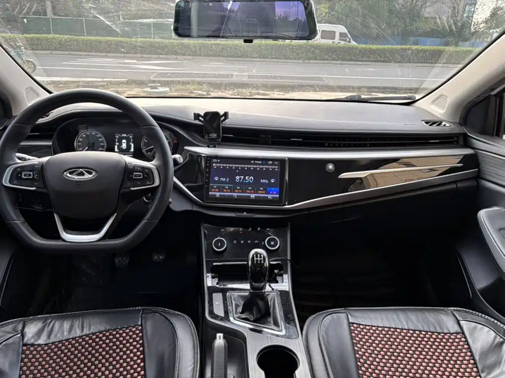 Chery Arrizo 5 — миниатюра 15