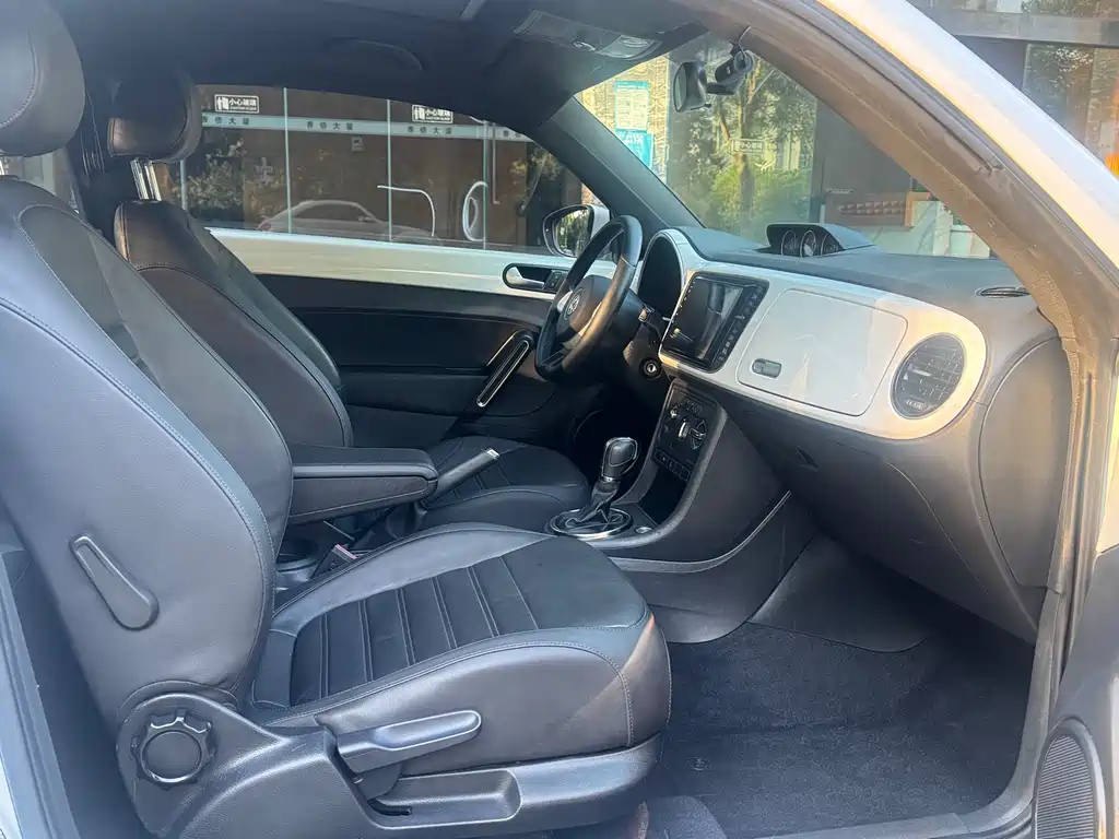 Volkswagen Beetle — миниатюра 11