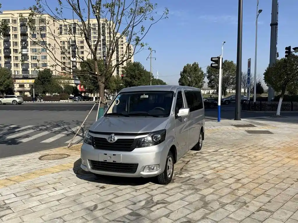 CHANGAN CHANGAN RUIXING M70