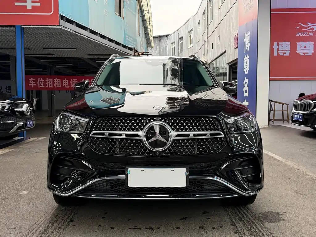 Mercedes-Benz GLE (Import) — миниатюра 2