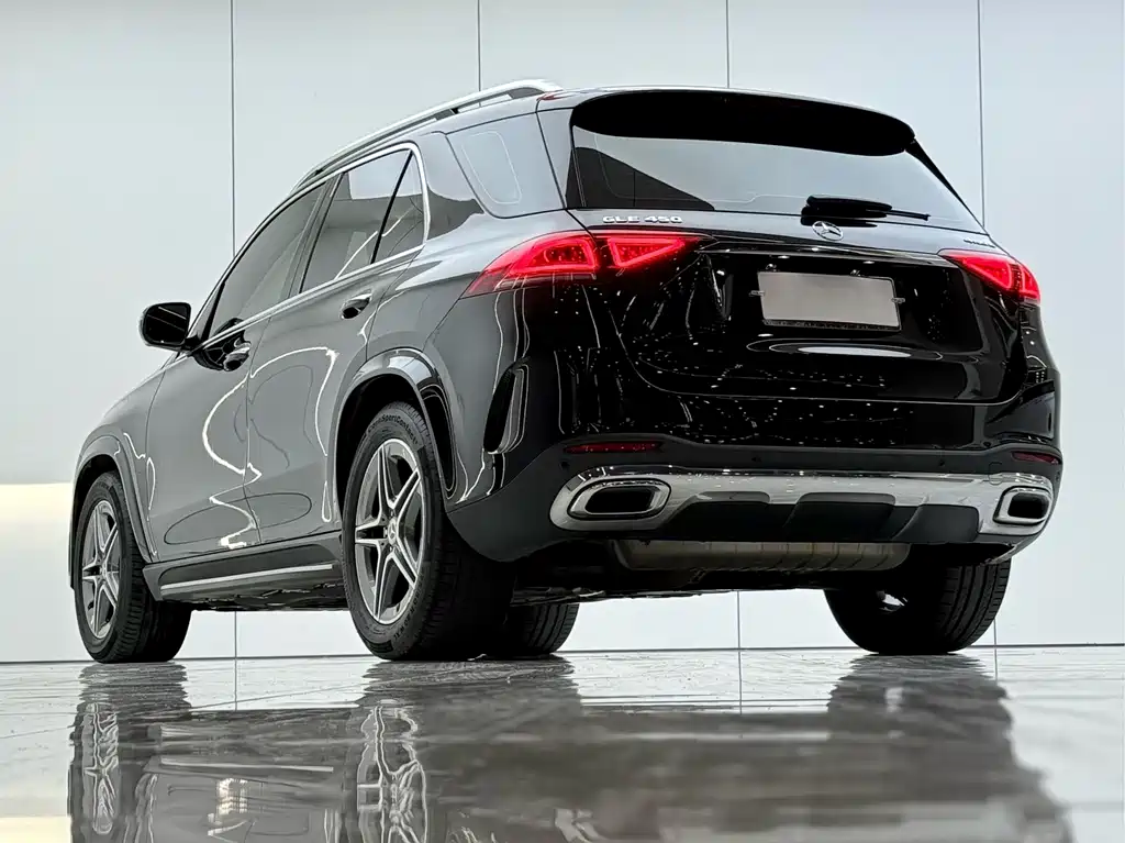 Mercedes-Benz GLE (Import) — миниатюра 15