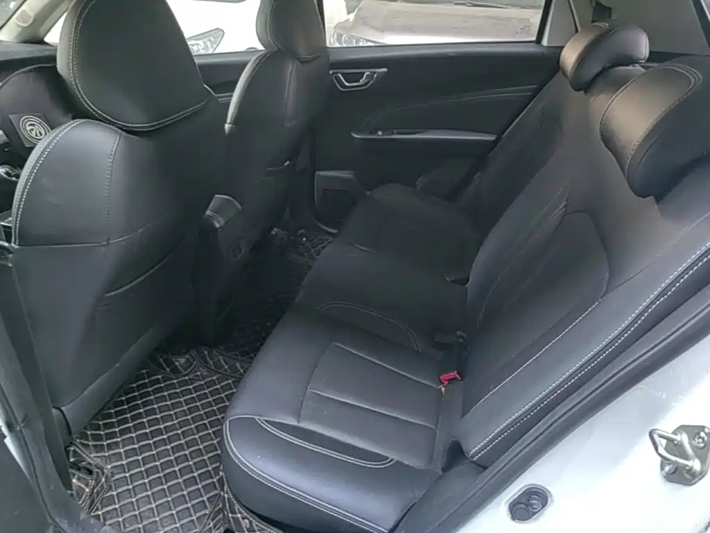Geely Vision X3 — миниатюра 22