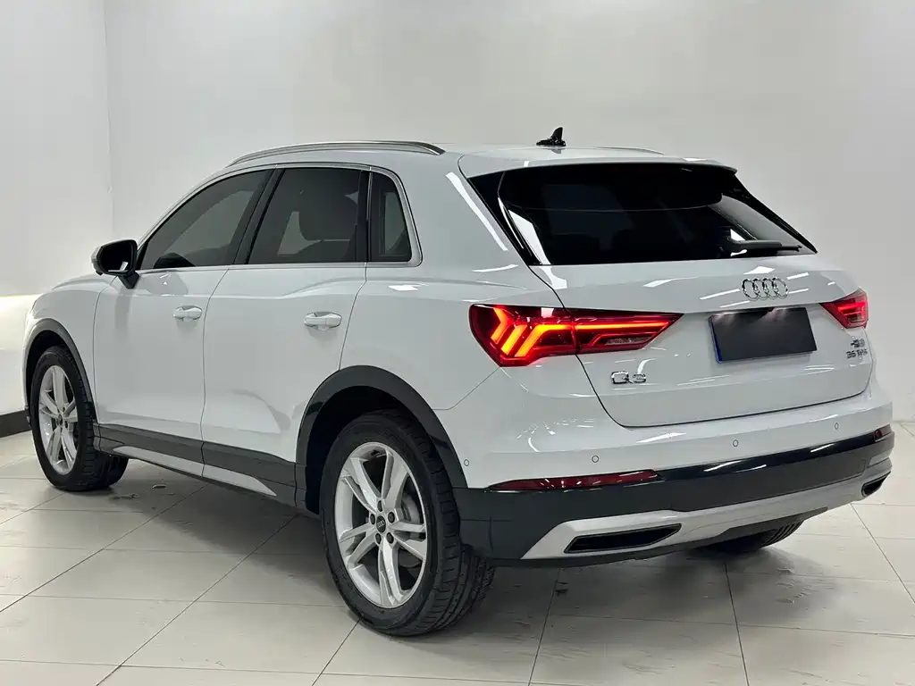 Audi Q3 — миниатюра 6