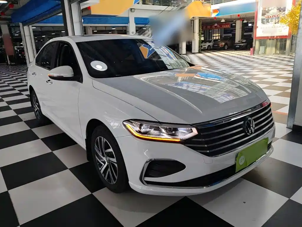 Volkswagen Lavida — миниатюра 4