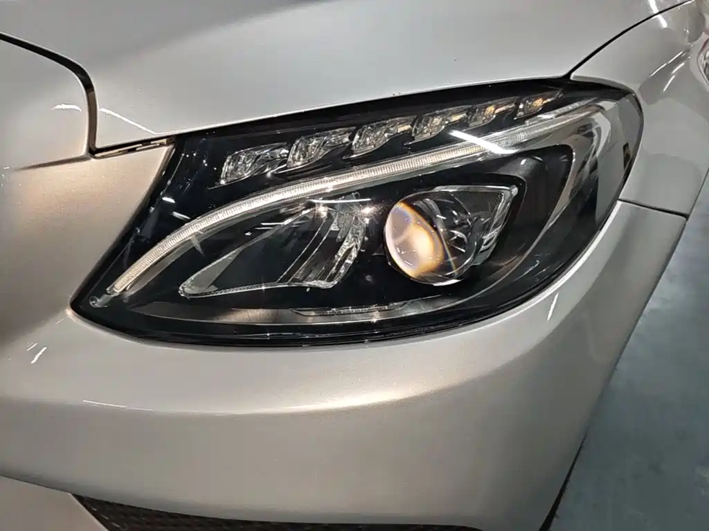 Mercedes-Benz C-Class — миниатюра 24