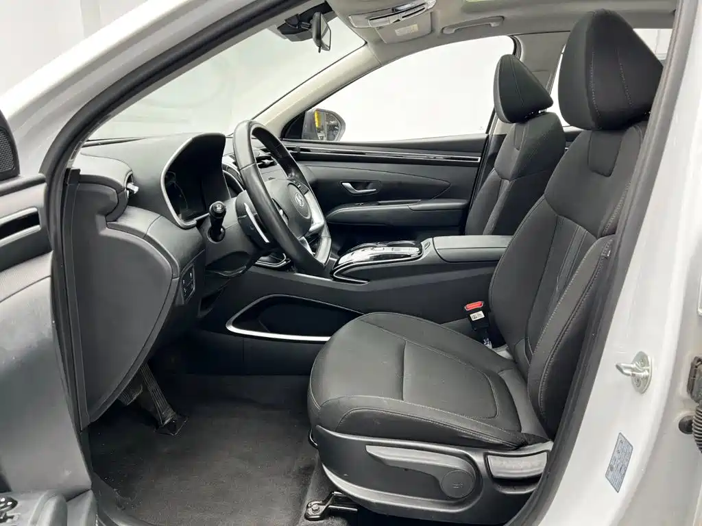 Hyundai Tucson — миниатюра 14